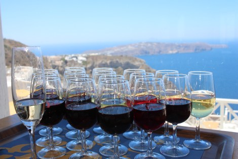 18 Santo Wines with a fantastic caldera view